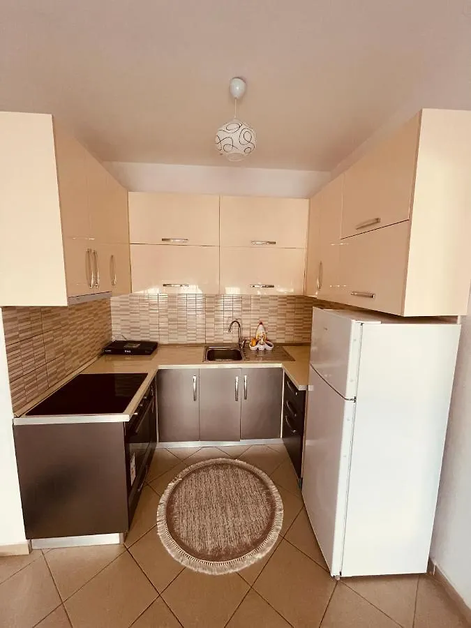 Sky 2 Apartment City Center Shkoder